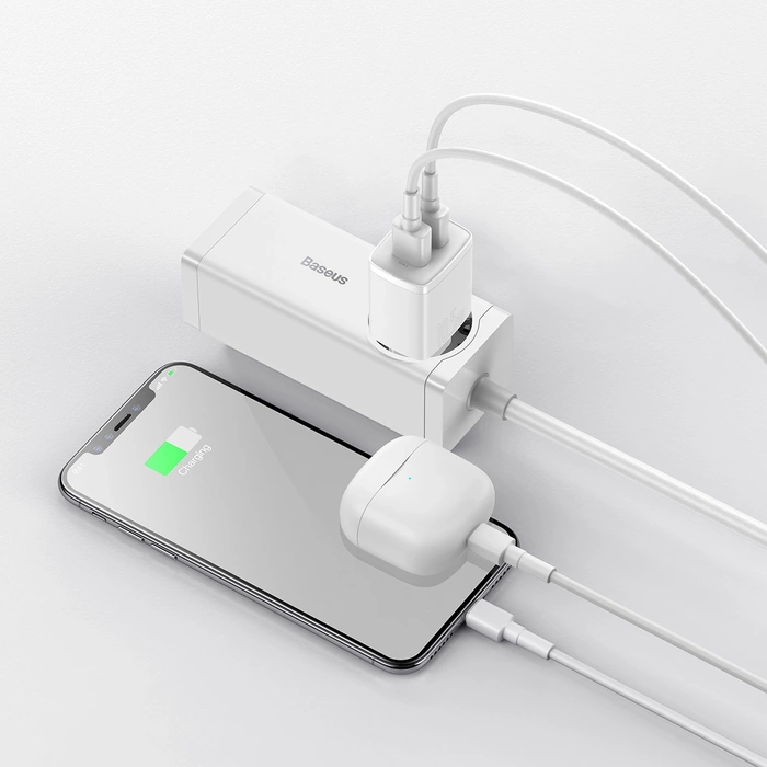 Baseus Compact ładowarka sieciowa 2x USB 10.5W biały (CCXJ010202)